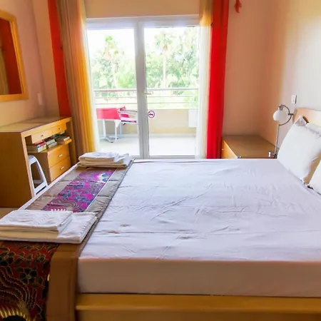 #141 Quinta Da Barracuda C02 Flat By Holidays *