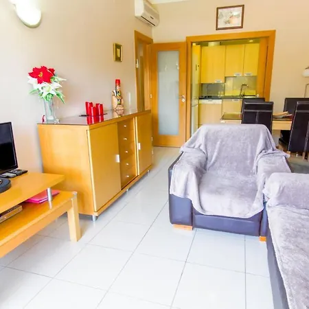 #141 Quinta Da Barracuda C02 Flat By Holidays * Albufeira
